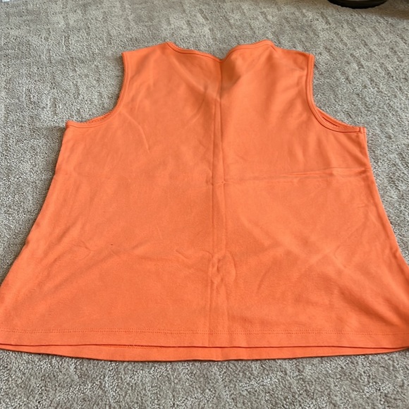 Woman’s Croft & Barrow set of 3 tank tops, Size XL - Picture 5 of 8